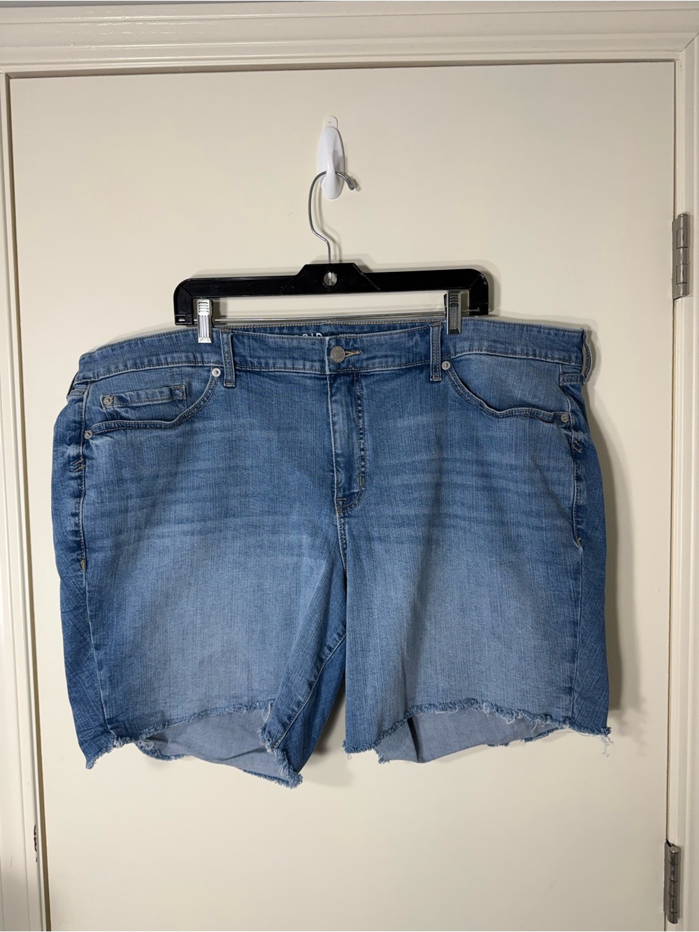 Torrid vintage stretch Bermuda shorts plus size 24W